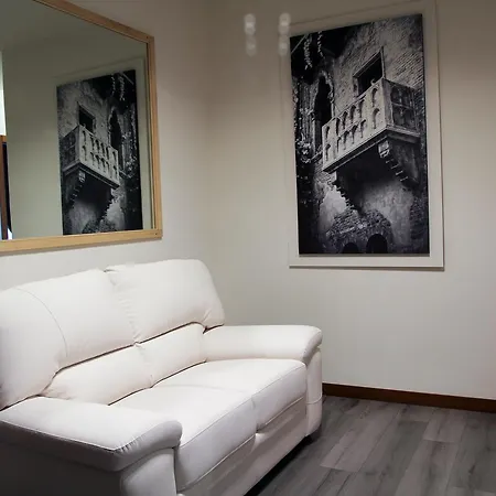 Palazzo Cinque Greenview Apartmán *